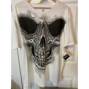 New  Way To Celebrate Halloween‎ Skull Men’s Sz XL  T shirt NWT